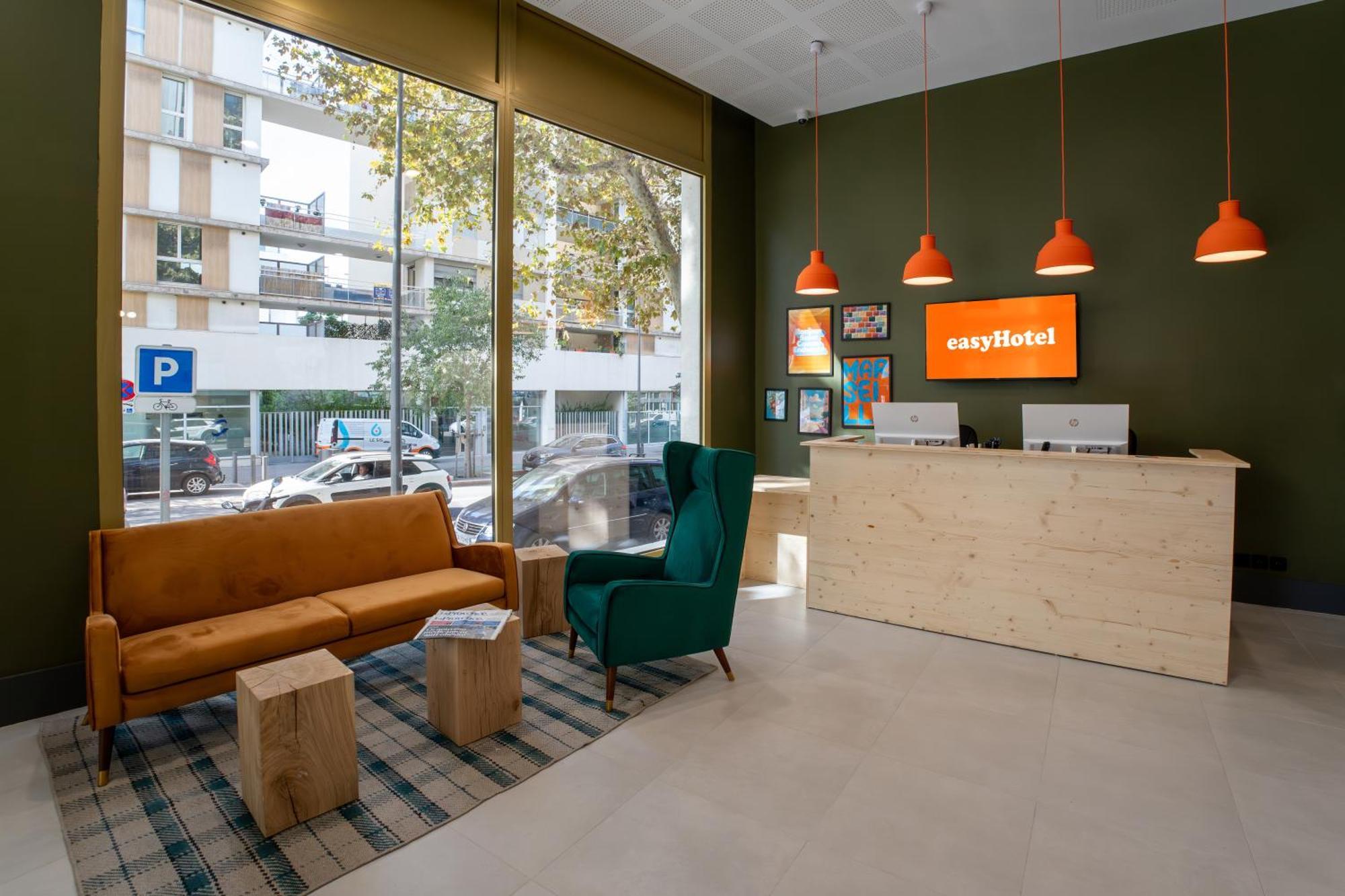 Easyhotel Marseille Euromed Exteriér fotografie
