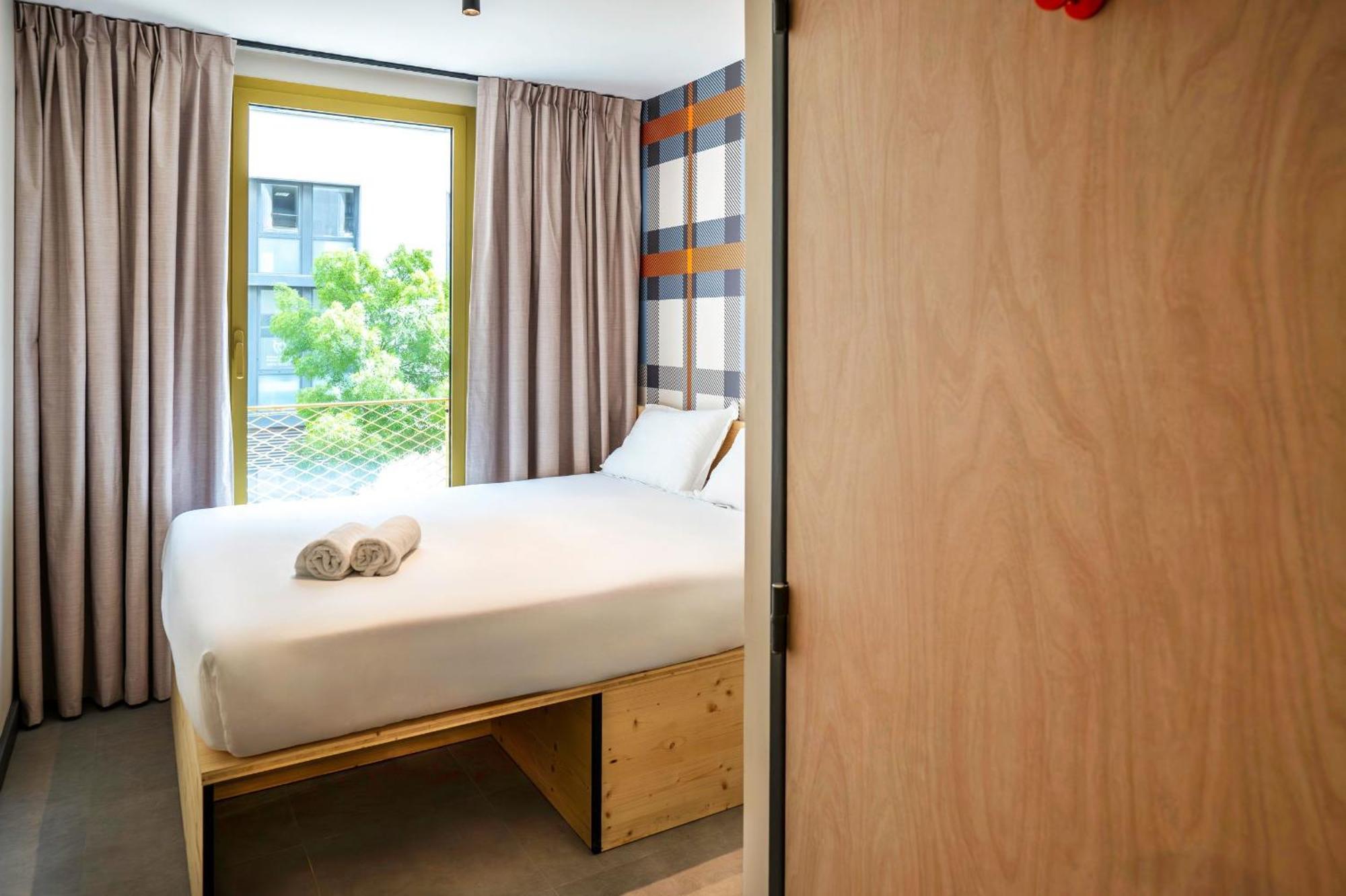 Easyhotel Marseille Euromed Exteriér fotografie