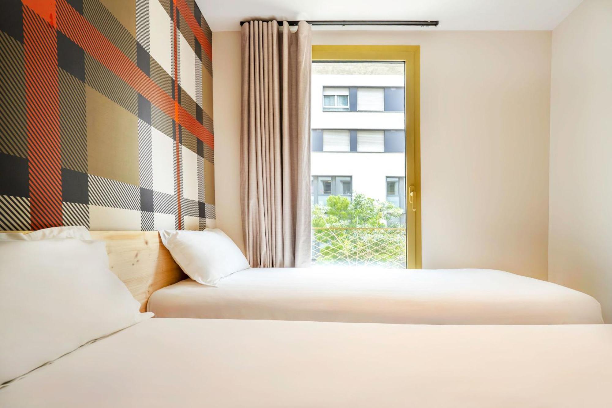 Easyhotel Marseille Euromed Exteriér fotografie