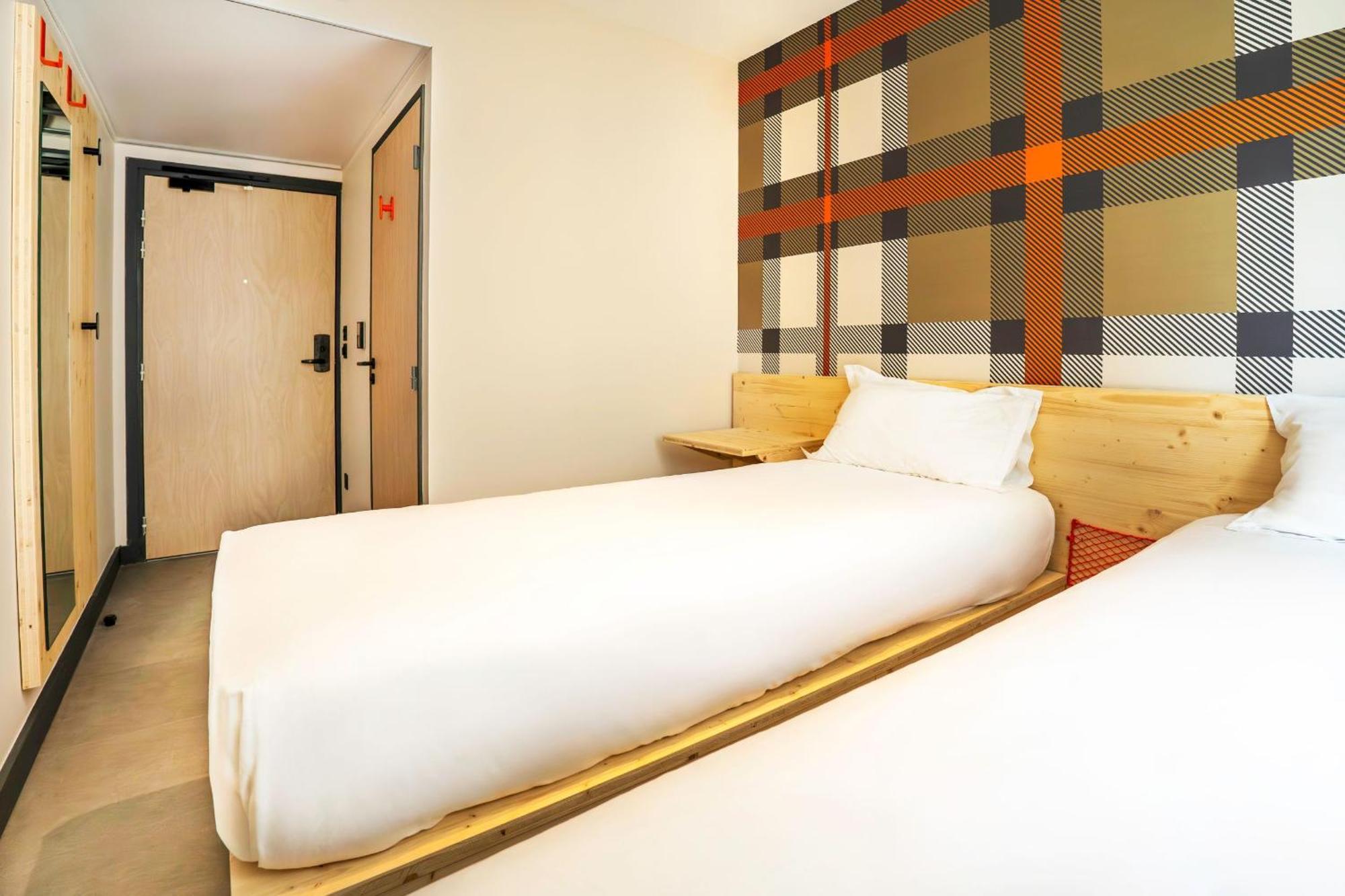 Easyhotel Marseille Euromed Exteriér fotografie